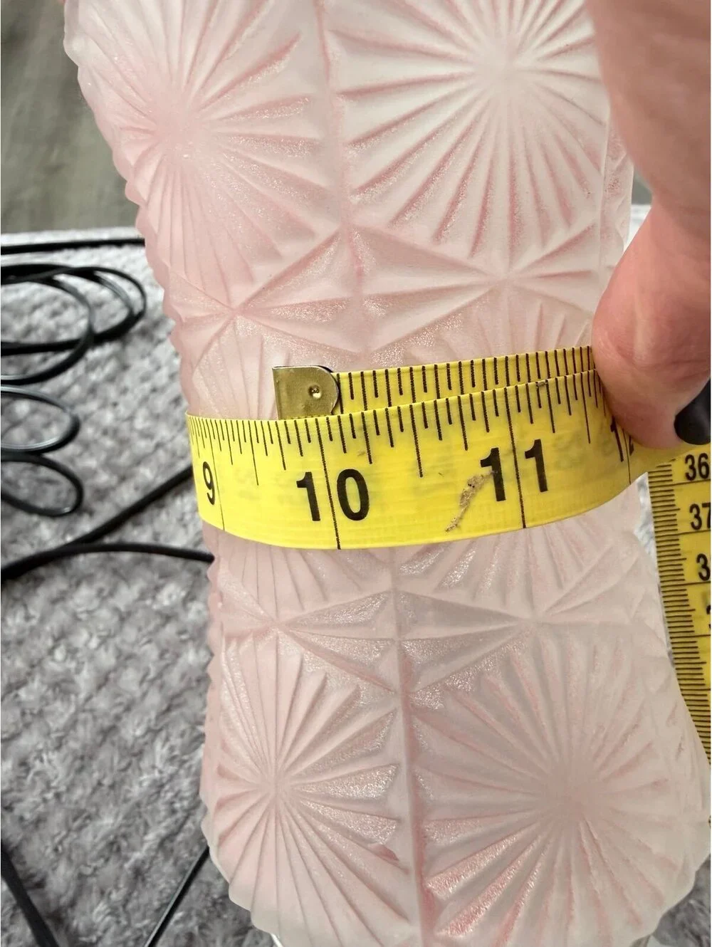 Vintage Pair Pink Satin Glass Boudoir Accent Lamps Starburst Pattern Frosted Gla